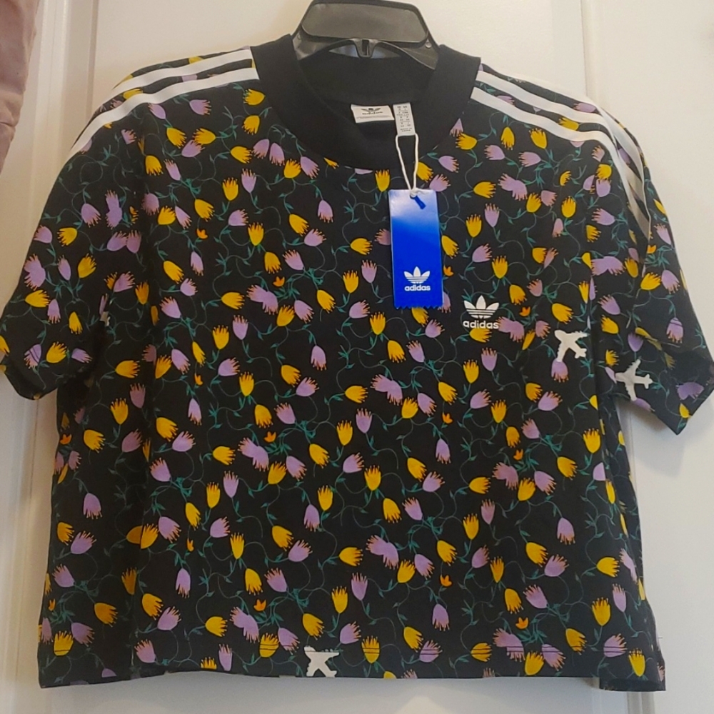Adidas Cropped AOP Tee Floral Print Size Large